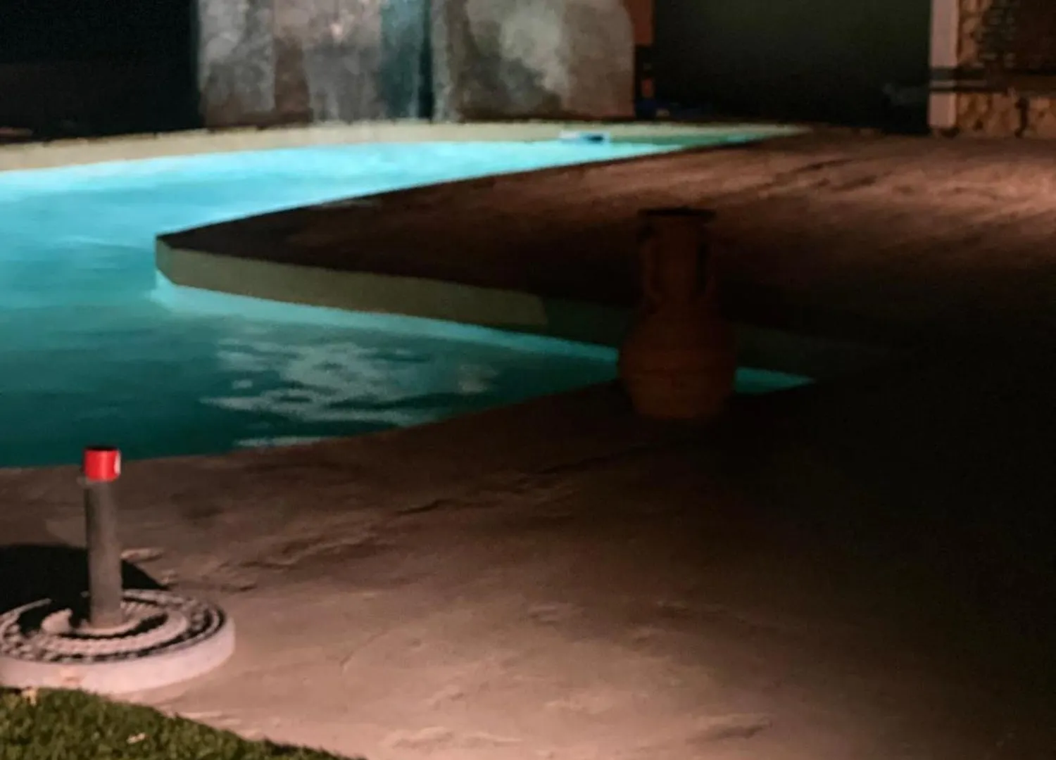 Belle Maison Piscine Arles France